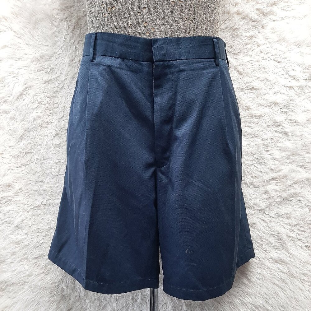 Vintage Greg Norman Men's Navy Blue Flat front Chino Golf Shorts Size 40